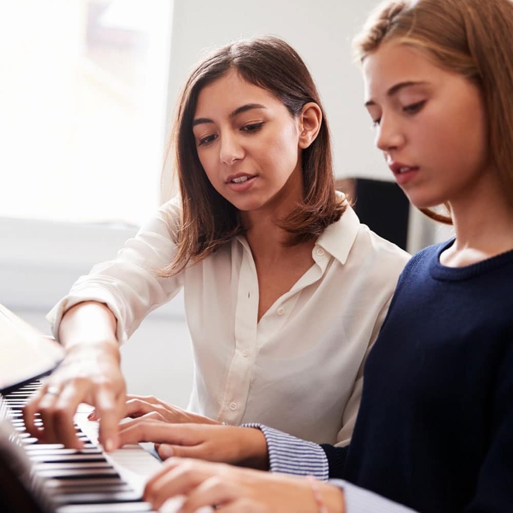 Zuska-Drazkovce-hudba-klavir